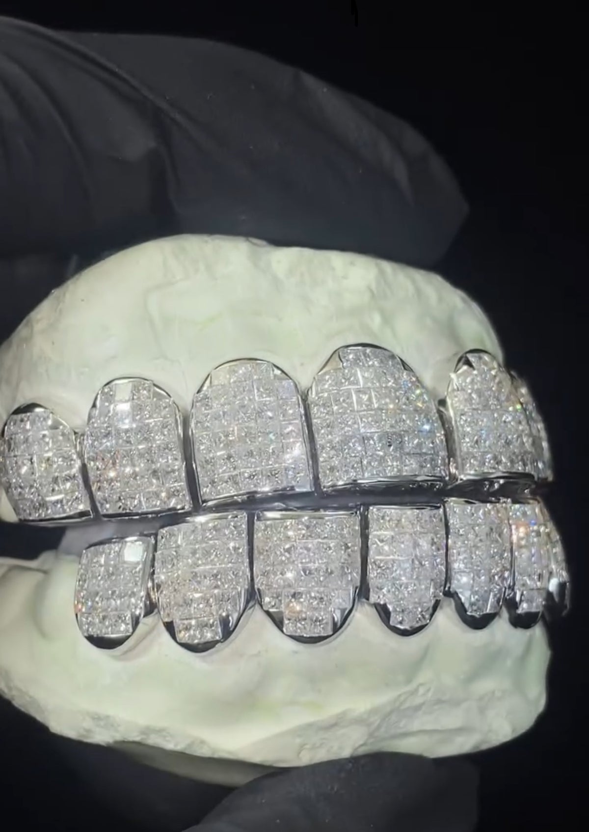 Deposit for 10*10 invisible set grillz
